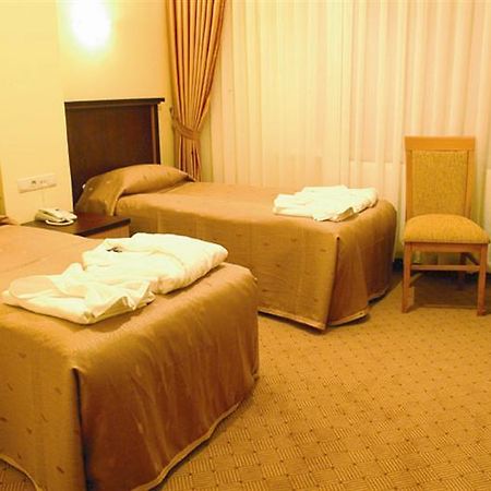 Kozakli Grand Termal Hotel Стая снимка