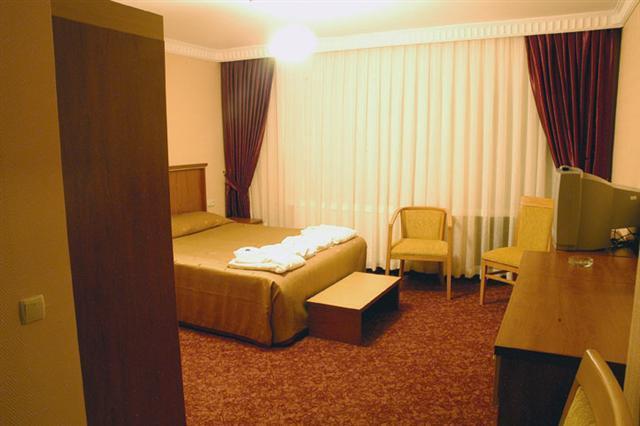 Kozakli Grand Termal Hotel Стая снимка